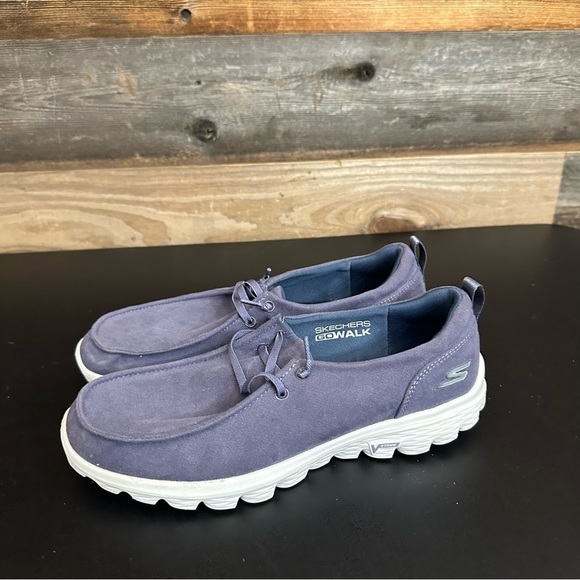 Skechers Women's Go Walk Chukka Shoes Blue Air Cooled Goga Mat Slip On Size 8.5 - Picture 2 of 9